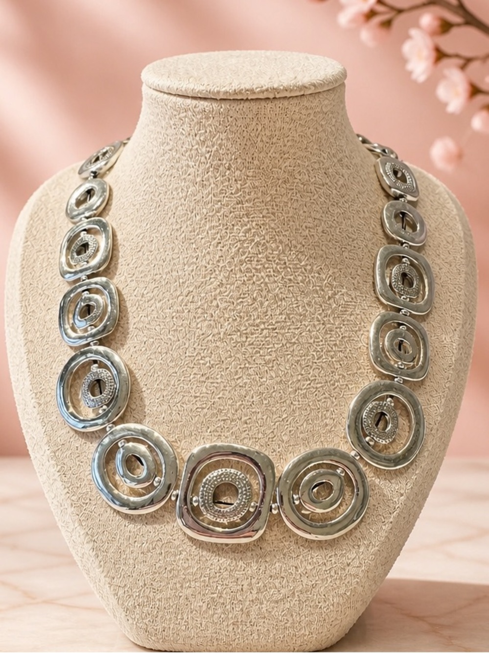 Statement Circle-Link Necklace - Women Jewelry
